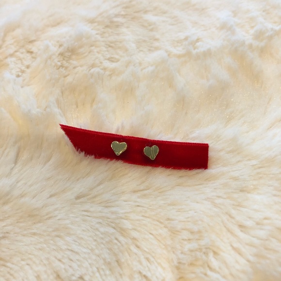 Gold or Silver Dainty Heart Earrings Gift for Her - Picture 5 of 8